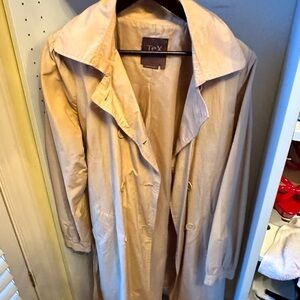 3/4 Tan trench coat
